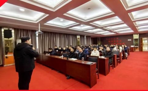 專業(yè)賦能 團(tuán)隊(duì)進(jìn)階——華豫萬通2025“管理高手實(shí)戰(zhàn)課”培訓(xùn)圓滿結(jié)束！